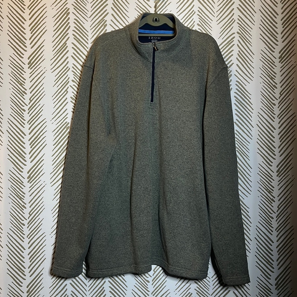 IZOD Pullover
